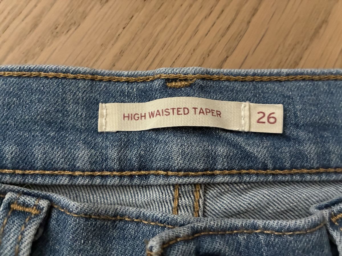 Levi's Jeans: Levi’s Jeans Gr. 26 – Usato da Wattwil venduto da Frosch046 1