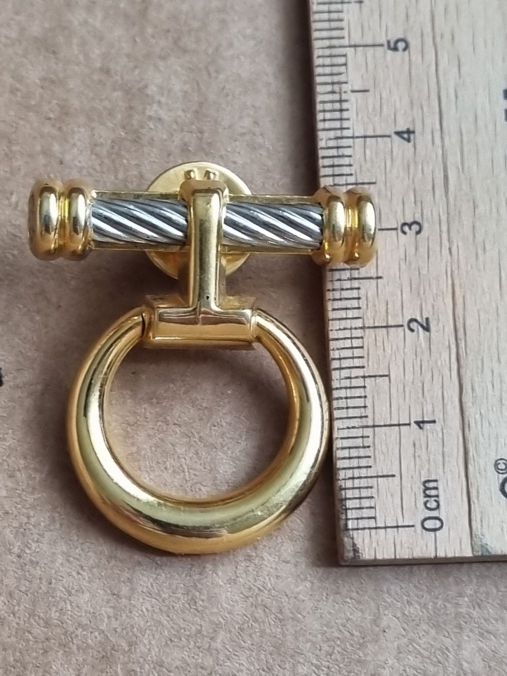 Broschen & Nadeln: Brosche Made in France  – Gebraucht aus Schaffhausen von Leveron13 2