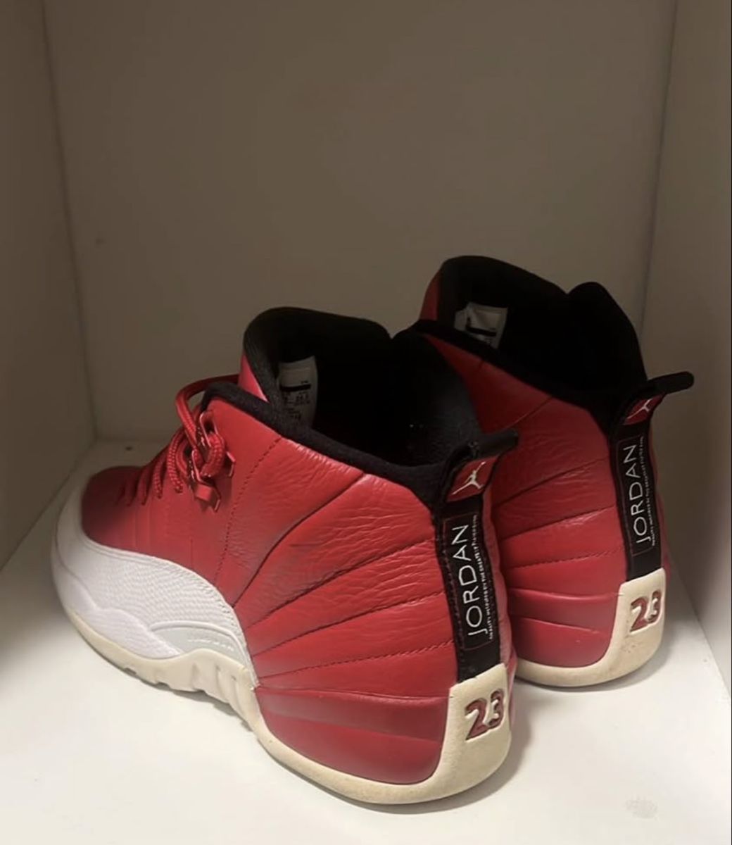 Jordan Chaussures femmes: Jordan 12 Retro Gym Red – D'occasion à Embrach par DmnkGTR 2