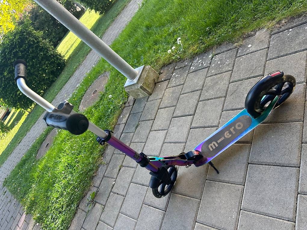 Micro Veicoli per bambini: Micro Scooter - Trottinett -Top Zustand – Usato da Rafz venduto da TB-81 1