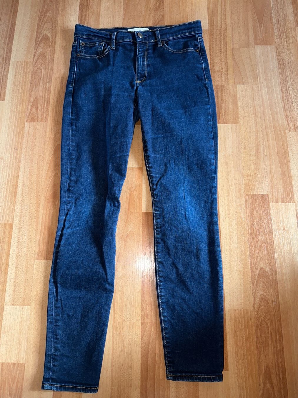Gap Jeans: GAP True Skinny Gr. 28R – Usato da St. Gallen venduto da mai_gd7k