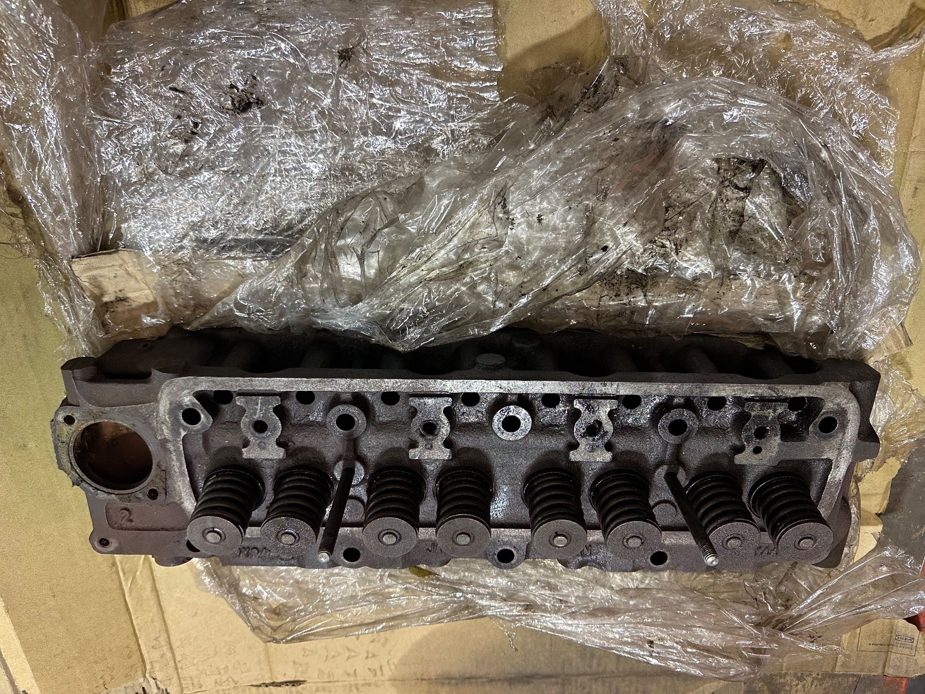Komatsu Carrelli elevatori e a forche: Zylinderkopf zu Stapler Komatsu – Usato da Huttwil venduto da alc_s2gc 3