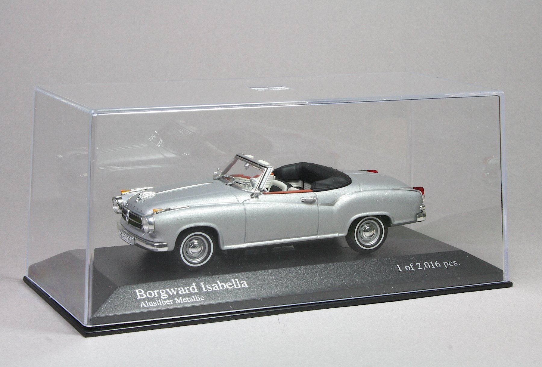 Minichamps Modellautos: Borgward Isabella Cabriolet 1959 – Neu (gemäss Beschreibung) aus Elsau von Peekay8 8