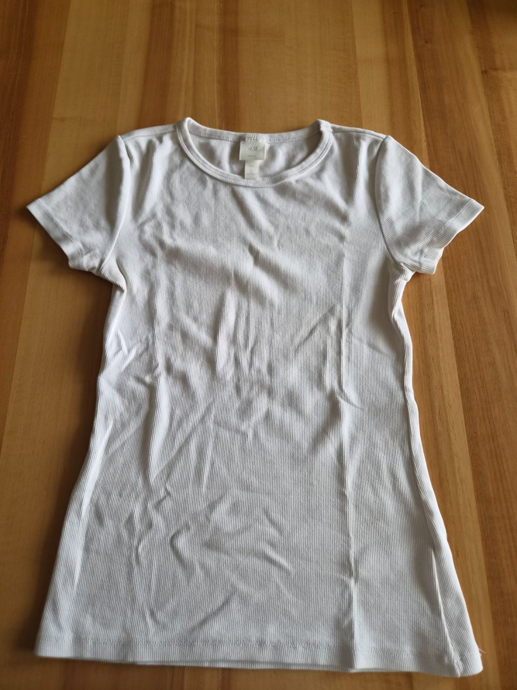 H&M T-Shirts: H&M Basic T-Shirt Weiss Grösse S – Gebraucht aus Ibach von urs_sl5h