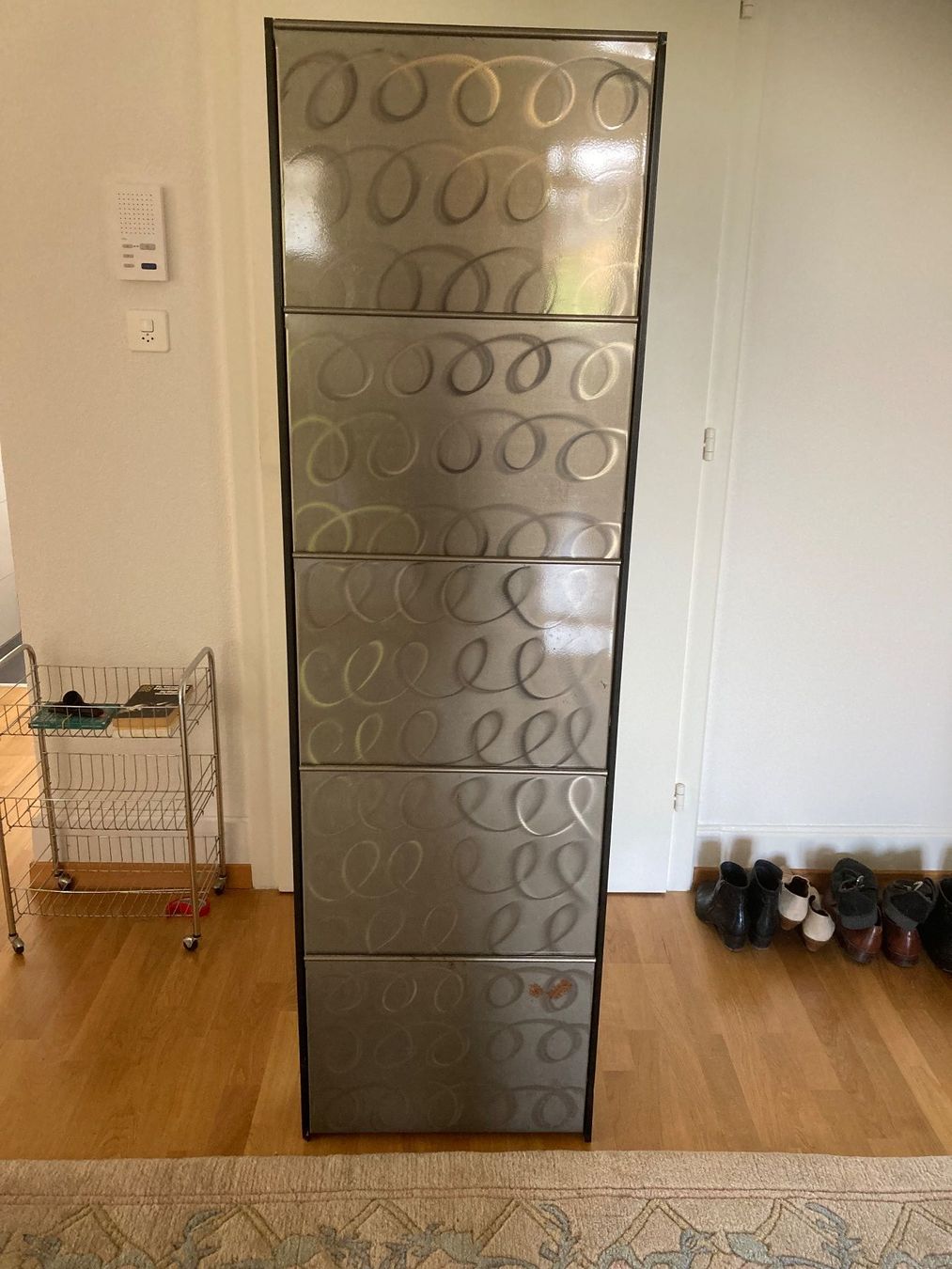 Interio Armadi: Schuhschrank – Usato da Zürich venduto da Vz