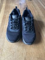 Bench Joggingschuhe, Grösse 36, neuwertig, schwarz