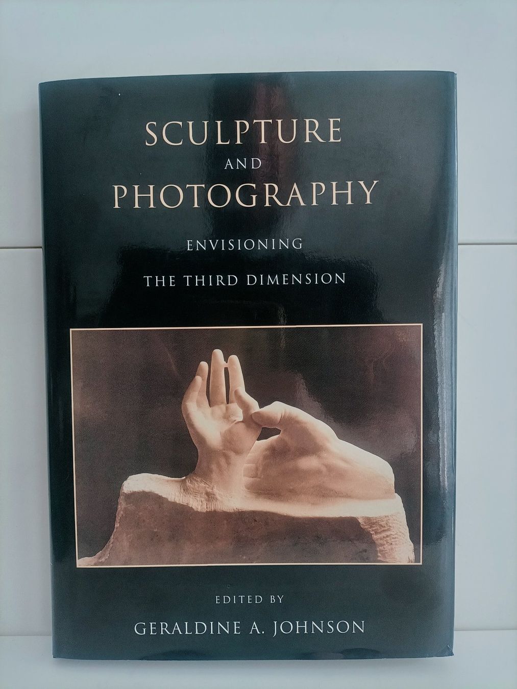 Libri: Sculpture and photography - Envisioning the third dimension – Usato da crans montana venduto da AB3963