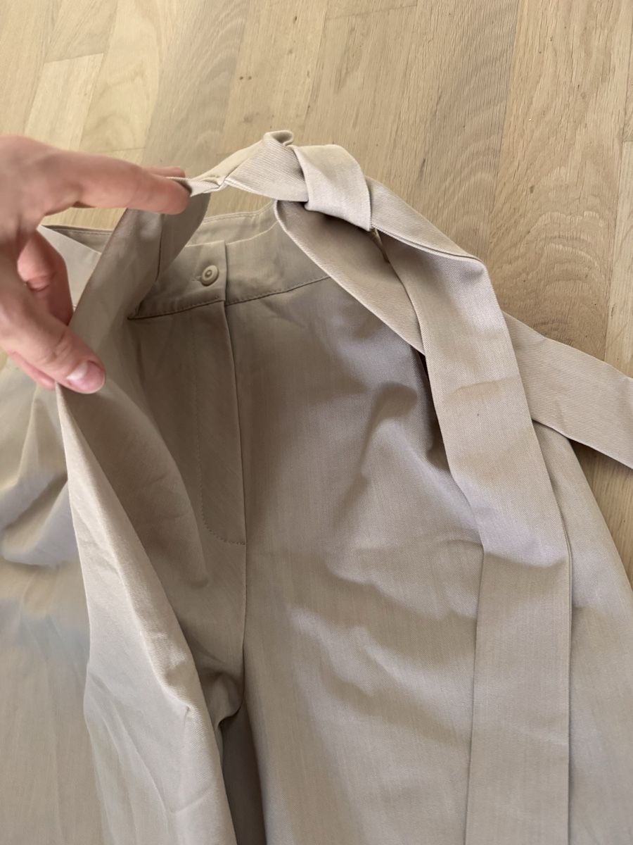 Pantaloni: Lichi wrap pants beige size xs – Usato da Dübendorf venduto da ClaraS. 1