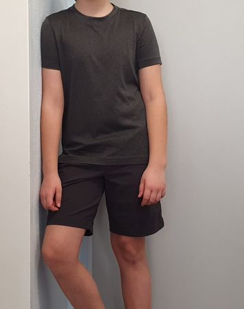 Shorts+T-Shirt Adidas für Jungen Grösse 140