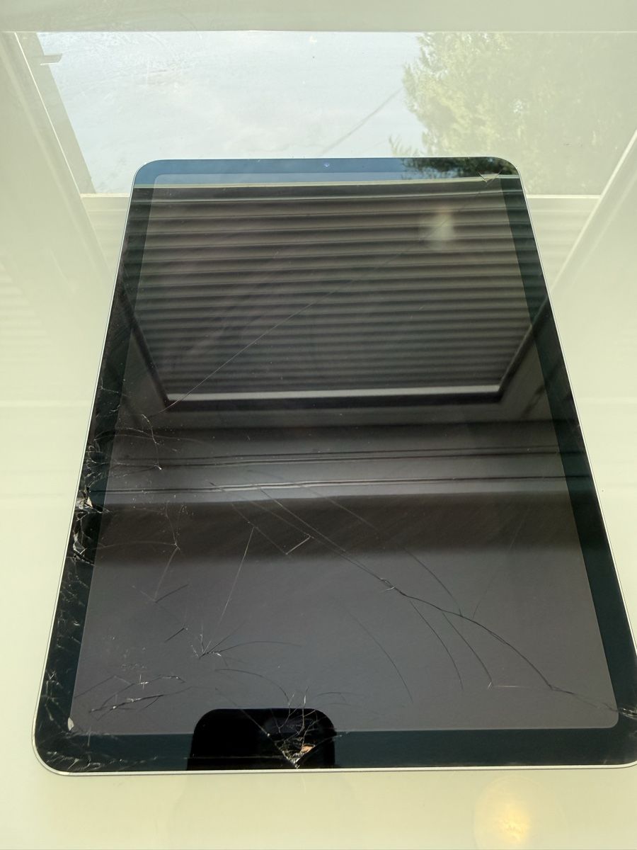 Apple Tablet PC: iPad Air 4 -256 GB Sky Blue – Gebraucht aus Dietikon von ile_pr79 1