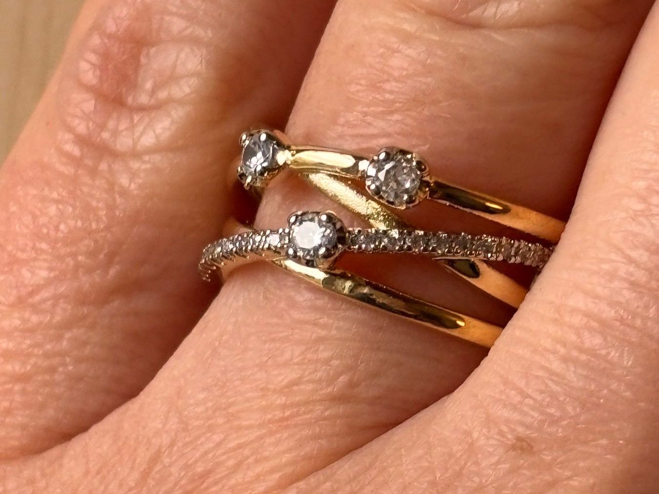 Anelli: Bague croisée plaquée or & diamants – Nuovo (secondo la descrizione) da Lausanne venduto da mel2dreams