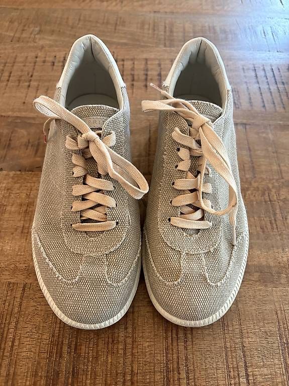 Esprit Damenschuhe: Esprit Sneaker Stoff / Größe 39 – Gebraucht aus Thürnen von Yaroc