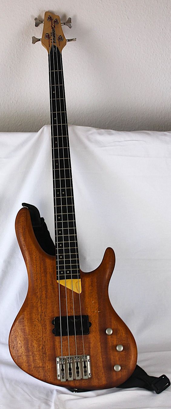 Washburn Strumenti musicali: Washburn Bantam RB2000 E-Bass – Usato da Reinach BL venduto da bk_brockireinach 1