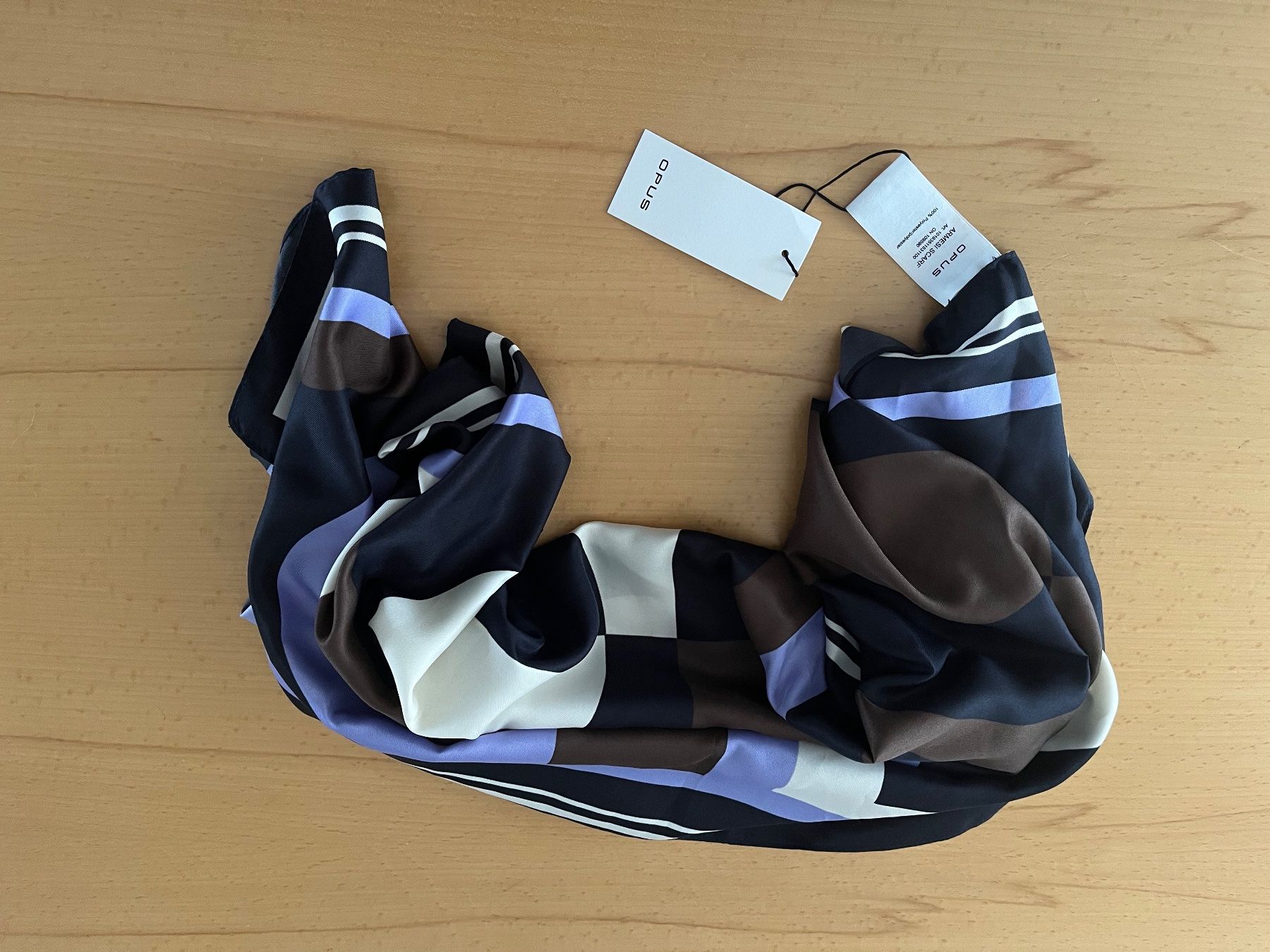 Foulard & Sciarpe: Tuch OPUS | NEU – Nuovo (secondo la descrizione) da Jona venduto da tissot8645 1