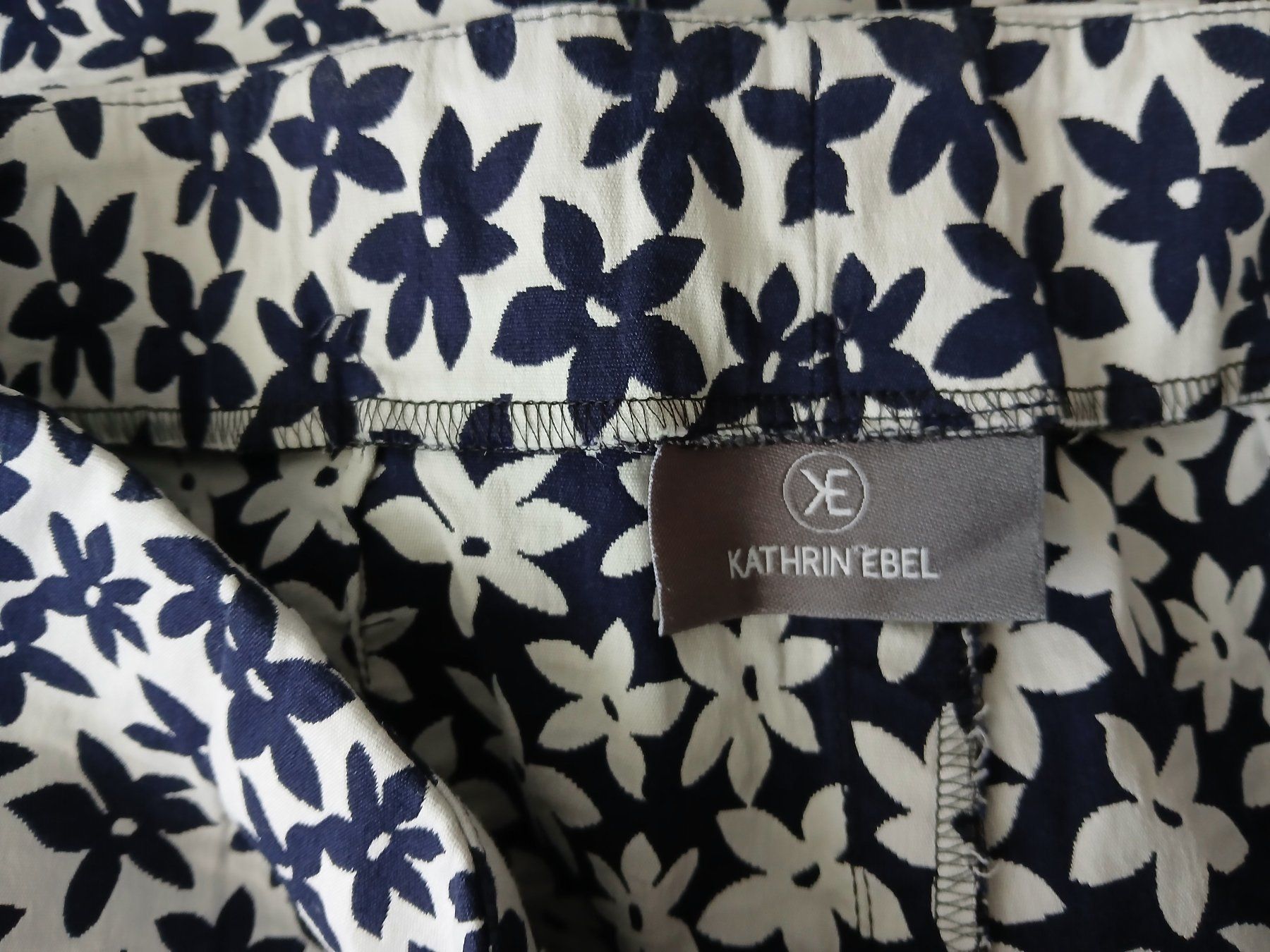 Pantalons: Kathrin Ebel  Stoffhose Gr. 34/36 – D'occasion à Frenkendorf par Fippe1 2