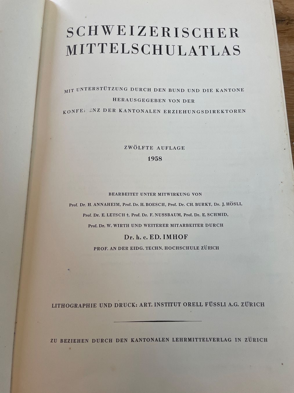 Libri: Schweizerischer Mittelschulatlas 12. Auflage 1958 – Usato da Winterthur venduto da cheerio97 1