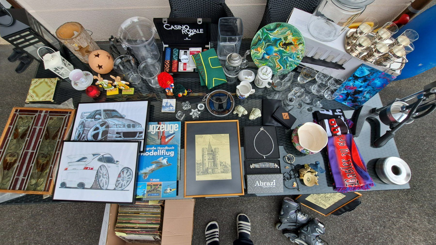 Tutte le decorazioni: Flohmarkt-Artikel – Usato da Duggingen venduto da Itchy5