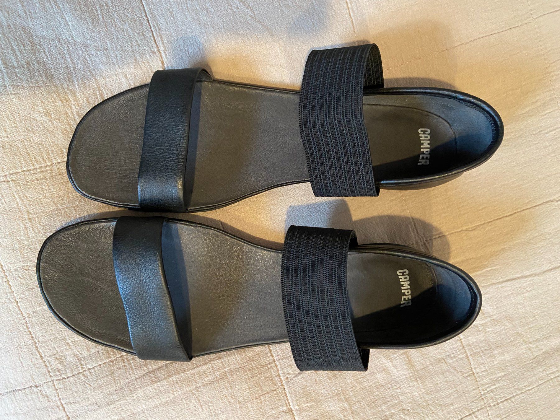 Camper Scarpe da donna: Sandales Camper Right, noires, t.41 – Nuovo (secondo la descrizione) da Essert FR venduto da Boulous