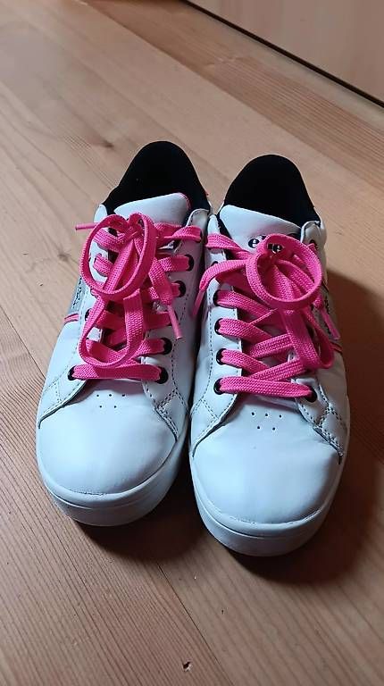 Scarpe da donna: Ellesse Sneaker – Usato da Schüpfheim venduto da pepper03 1