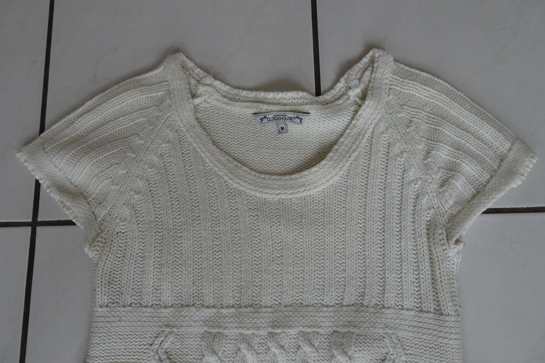Pullover & Sweatshirts: langer, weisser Strickpullunder, Pullover kurzarm Gr. M – Gebraucht aus Strengelbach von schmetterling20 1