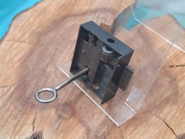 1 Espagnoletten Schloss m. Schlüssel DM4cm (4133#MBS3)