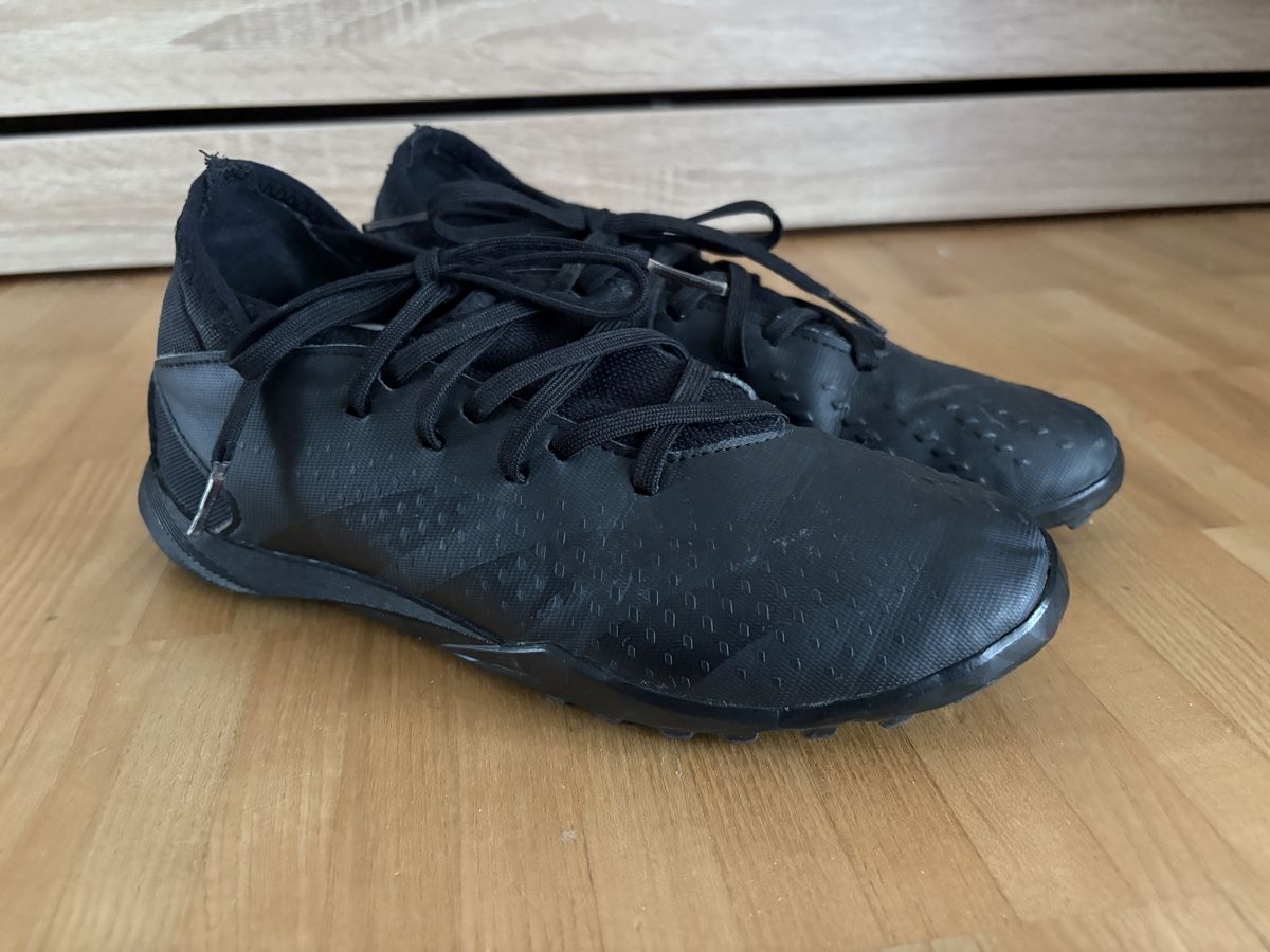 Adidas Scarpe per ragazzi: Fussballschuhe – Usato da Jona venduto da Glow24