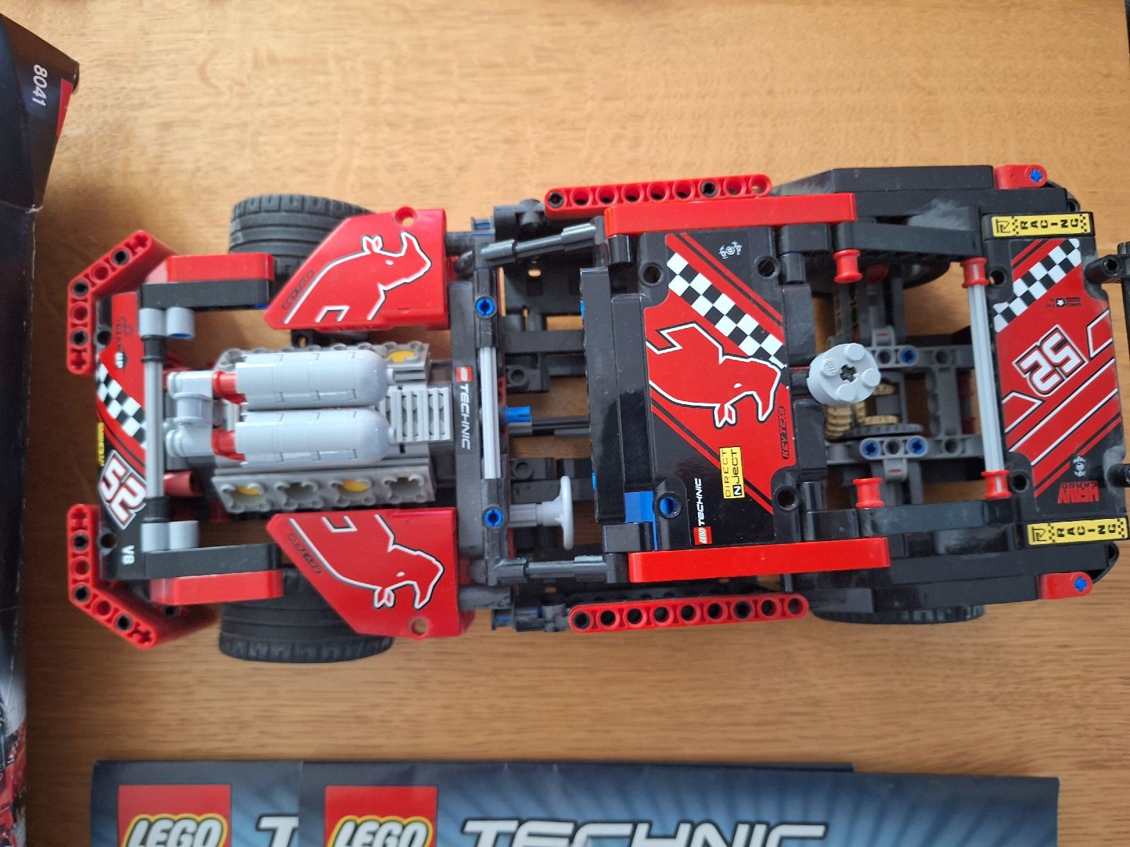 Lego Kit di costruzioni: LEGO Technic 8041 Renntransporter Top Zustand – Usato da Sempach Station venduto da Feuersalamander69 1