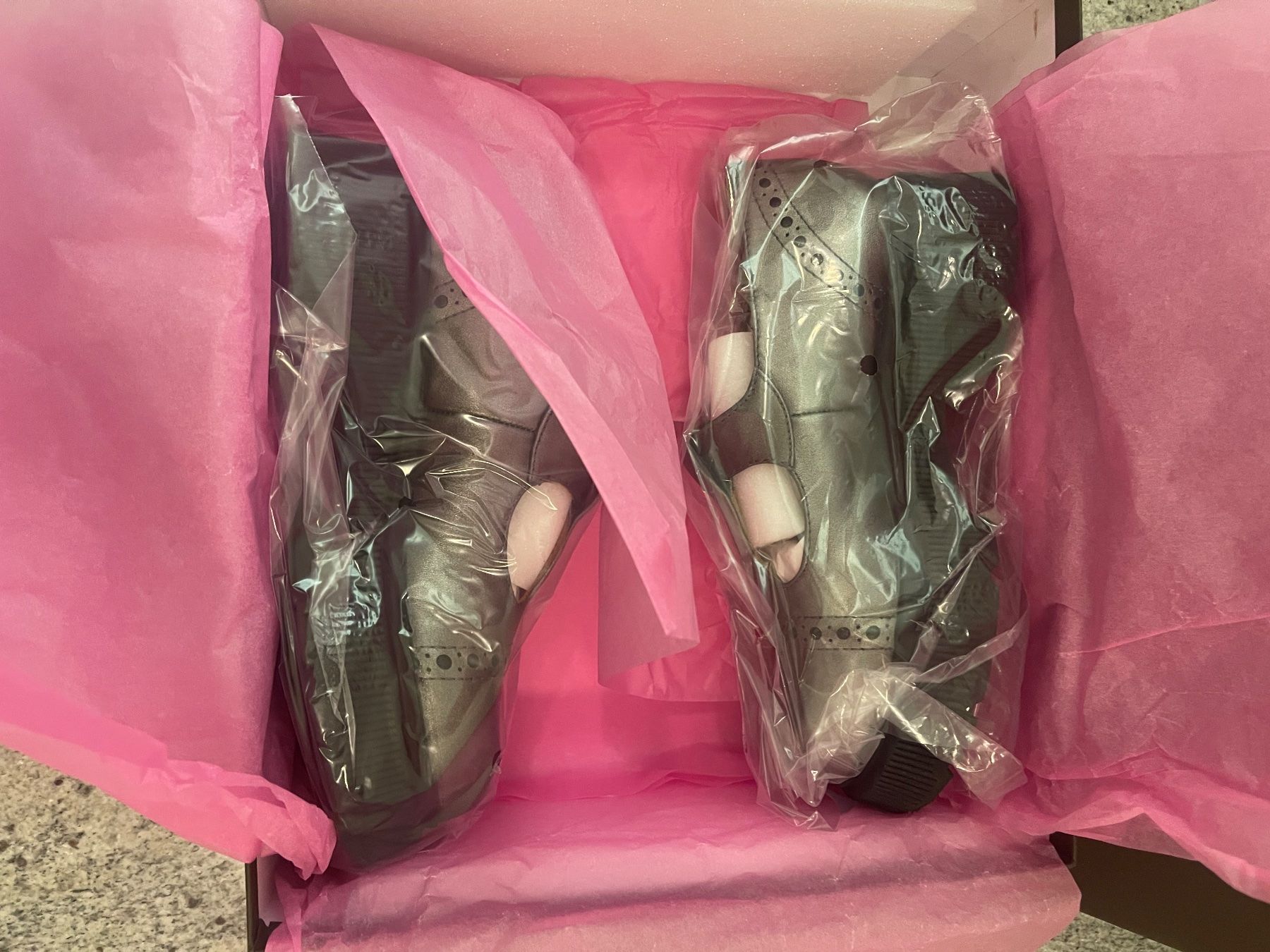 Chie Mihara Scarpe da donna: Chie Mihara Schuhe, Gr. 36, dunkel silber – Nuovo (secondo la descrizione) da Rüschlikon venduto da bur_7r8m 6