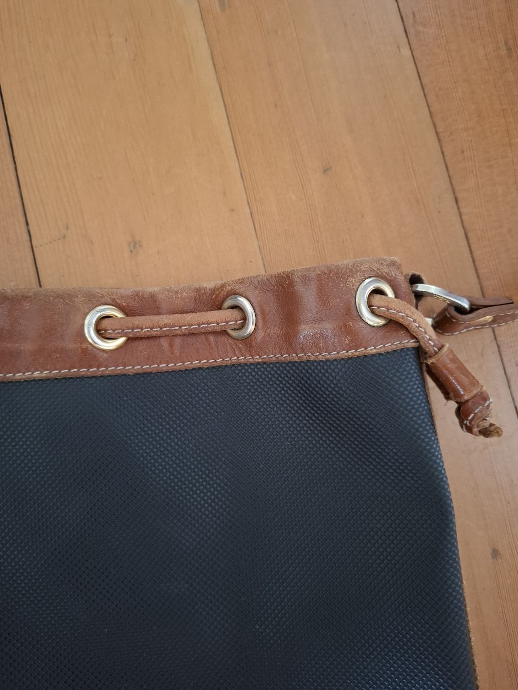 Longchamp Borse: Longchamp Beuteltasche  – Usato da Muri b. Bern venduto da hos_qg29 2
