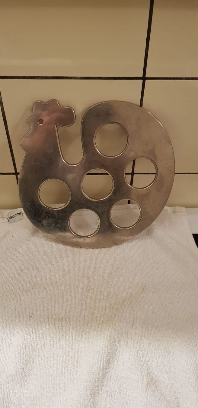 Altre Stoviglie: Eierhalter für 5 Eier / Chromstahl – Usato da Zug venduto da Qayqay0 3