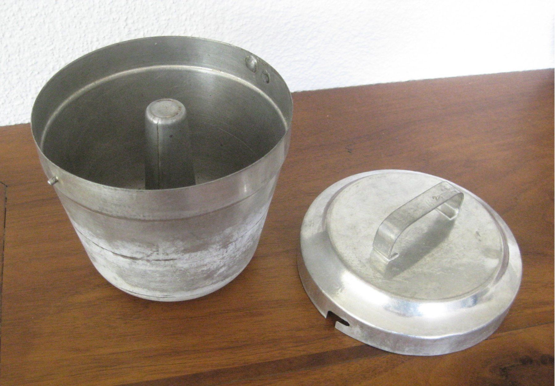 Backformen: Alte Kuchenform aus Metall - Puddingform – Gebraucht aus Kriens von Kraeutergarten 3