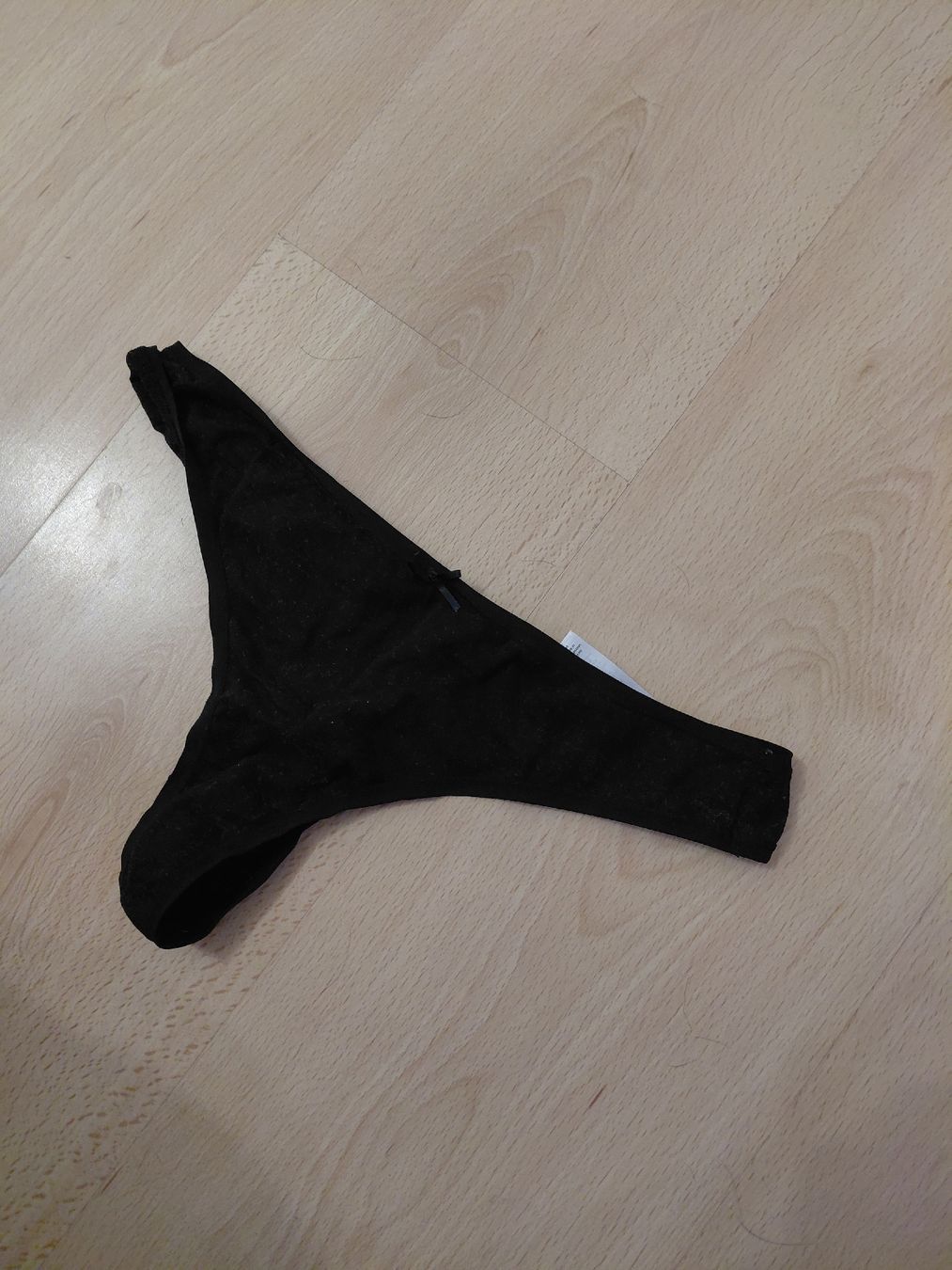 Sonstige Unterwäsche: String Tanga schwarz Damengrösse S  – Gebraucht aus Balsthal von Leila_Luna