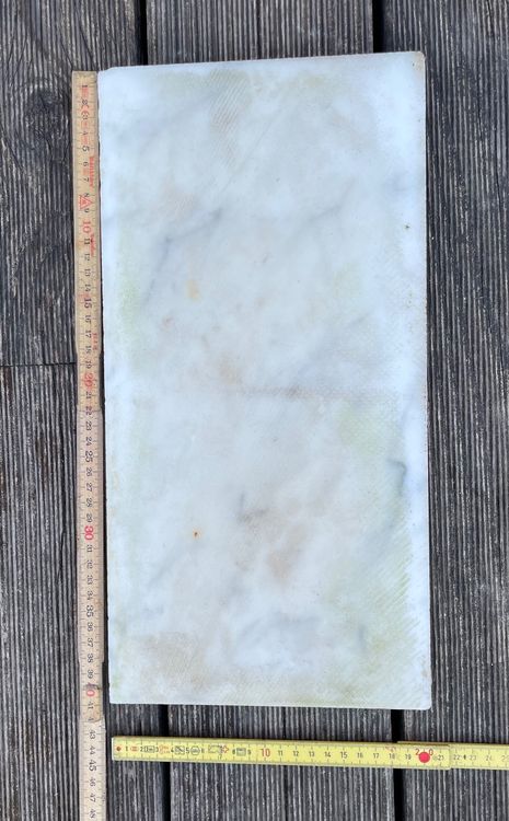 Weisse echte Marmor-Platten 40x20x2 cm, ca. 16m2, pro m2 6.- 6