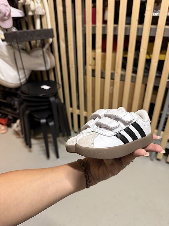 Adidas Scarpe da uomo: Adidas Samba sneaker – Usato da Buttikon SZ venduto da Bttrcp 1