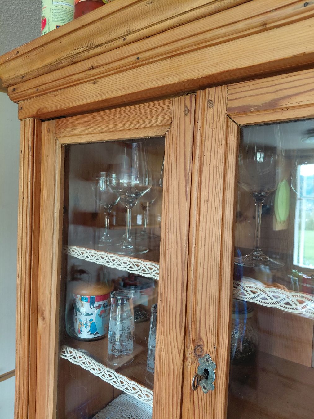 Vetrine: Alte Holzvitrine  – Usato da Ennetbühl venduto da Marlon79 5