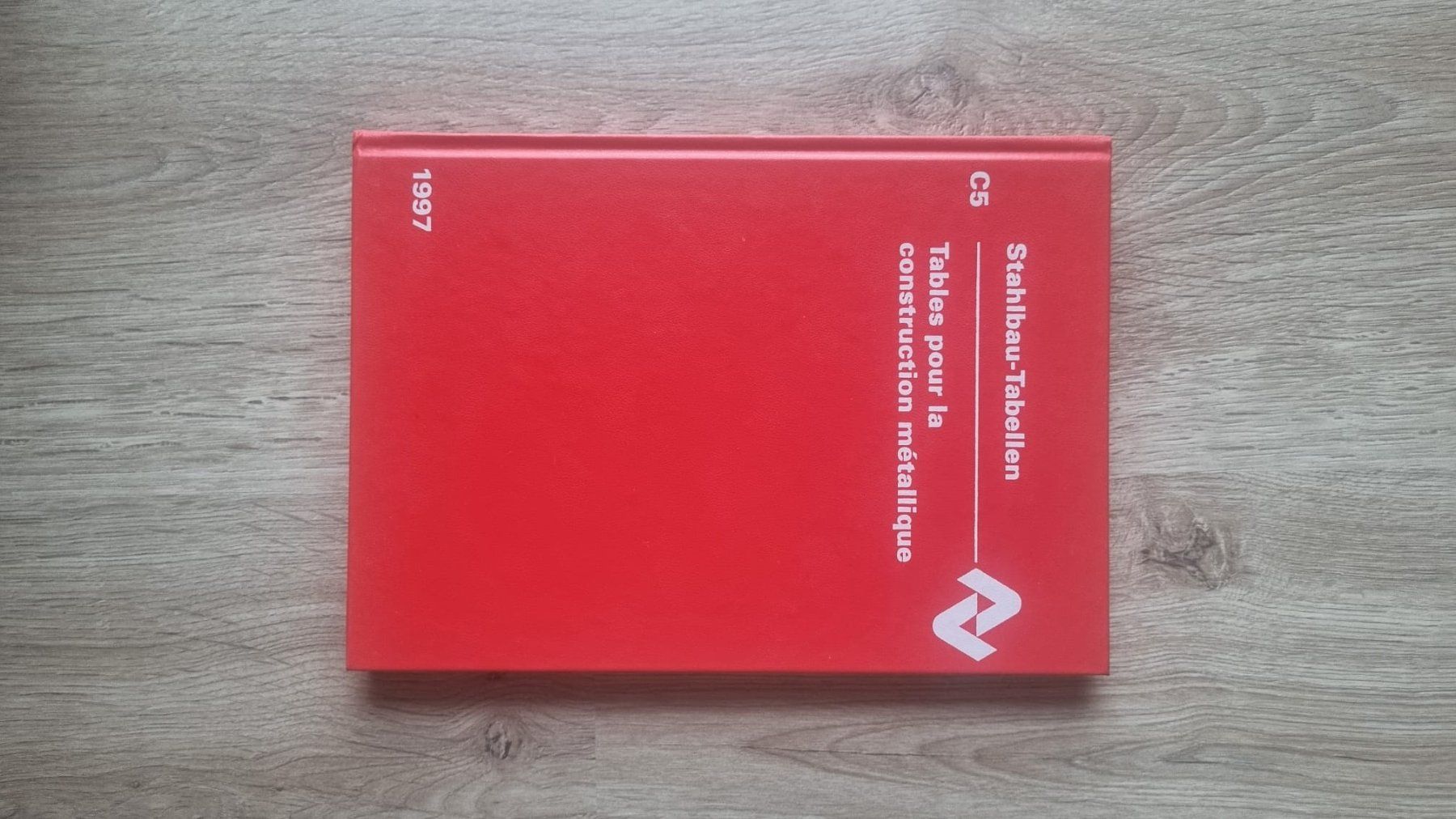 Libri: Table C5 de 1997 – Usato da Cornol venduto da Chevenez95