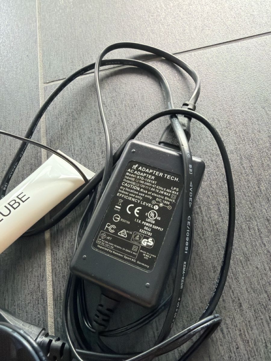 Caricabatterie: Adapter Tech AC Adapter STD-12016T 12V 1.6A gebraucht – Usato da Laufenburg venduto da swissluxuryboy 1