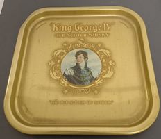 *KING GEORGE IV - WHISKY - SERVIERTABLET* 34.5X34.5/H 2CM