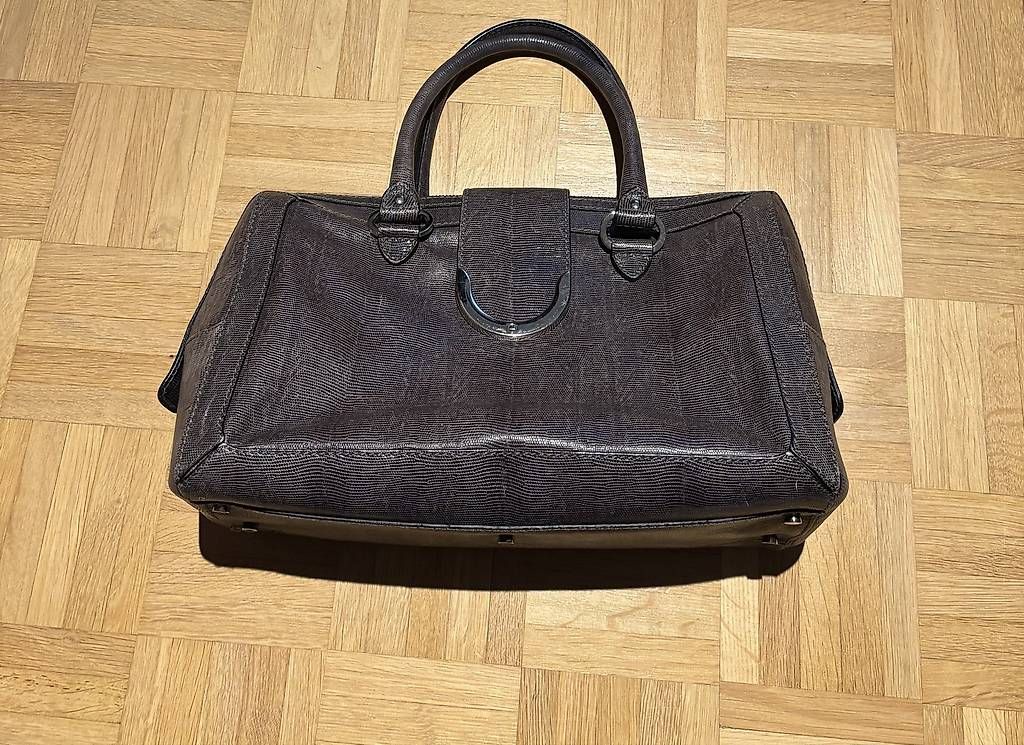 Borse da donna: Vintage Aigner Tasche – Usato da Ennetbaden venduto da julija.