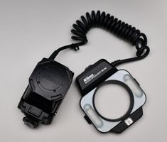 Nikon Macro Speedlight SB-29s - Top Zustand!