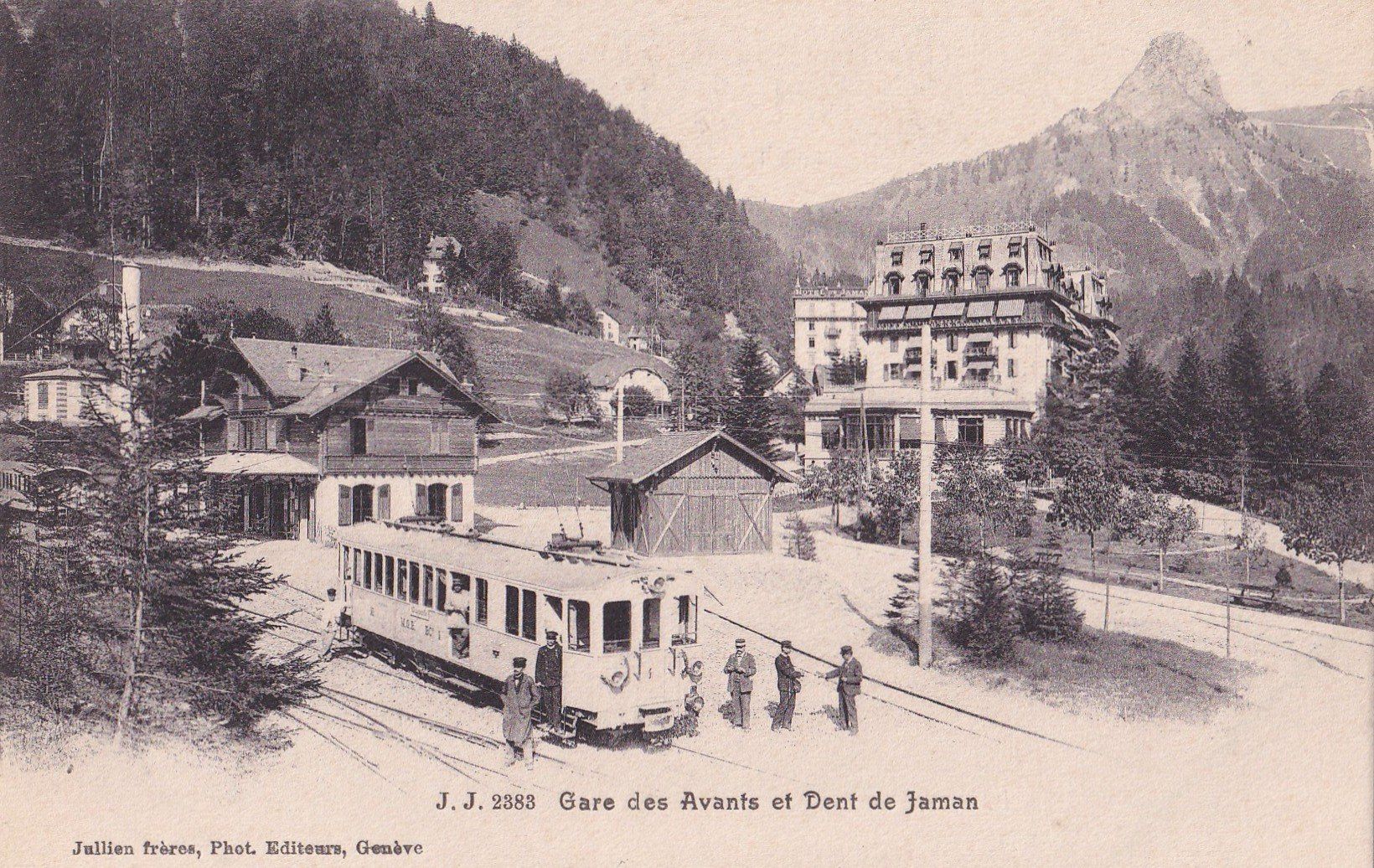 Cartoline postali: Les Avants Bahnhof mit Zug Train – Usato da Olten venduto da clotaldi