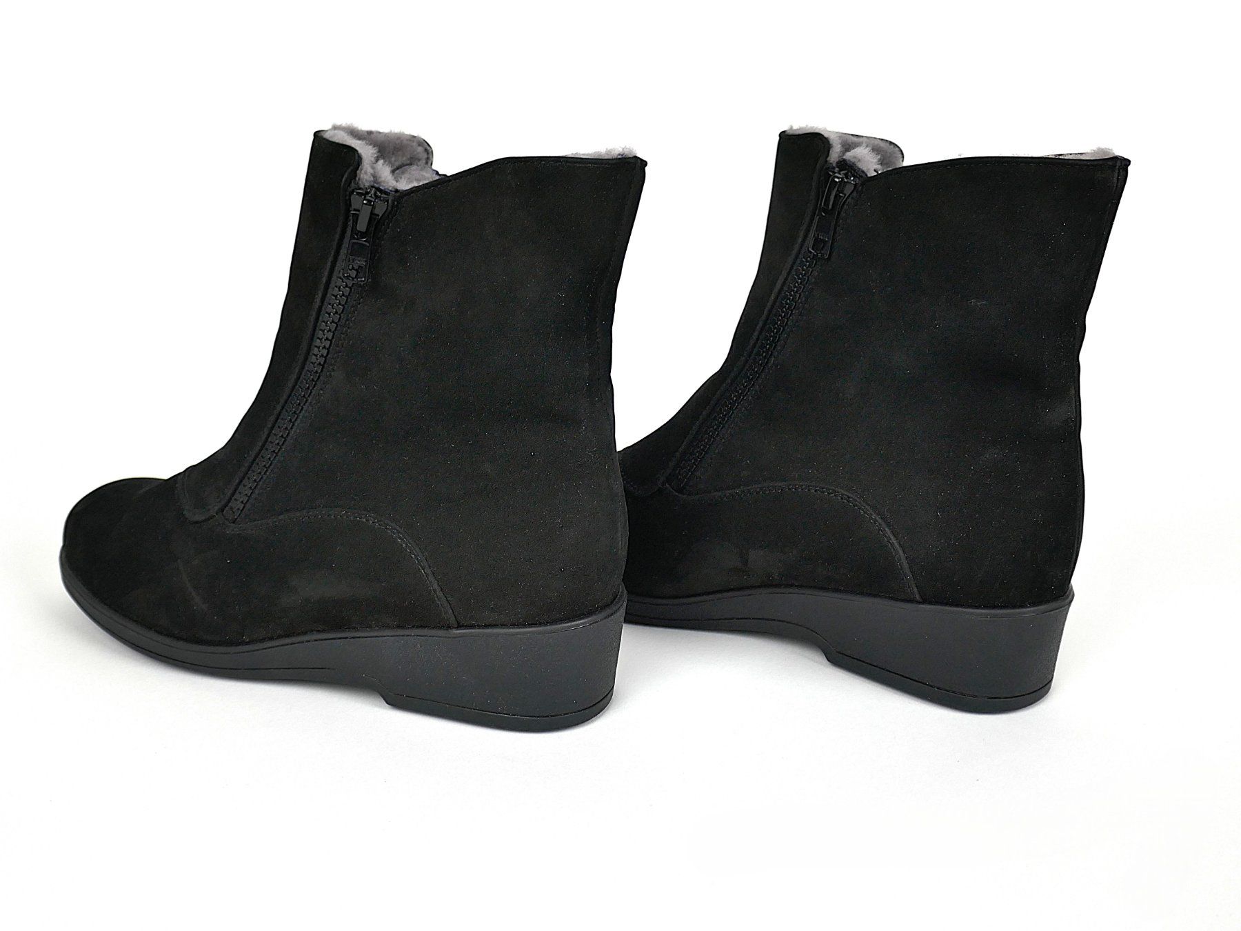 Scarpe da donna: Damen Semler Lammfellstiefel Gr. US 7 / 38 – Usato da Urtenen-Schönbühl venduto da Restwert_Schoenbuehl 4
