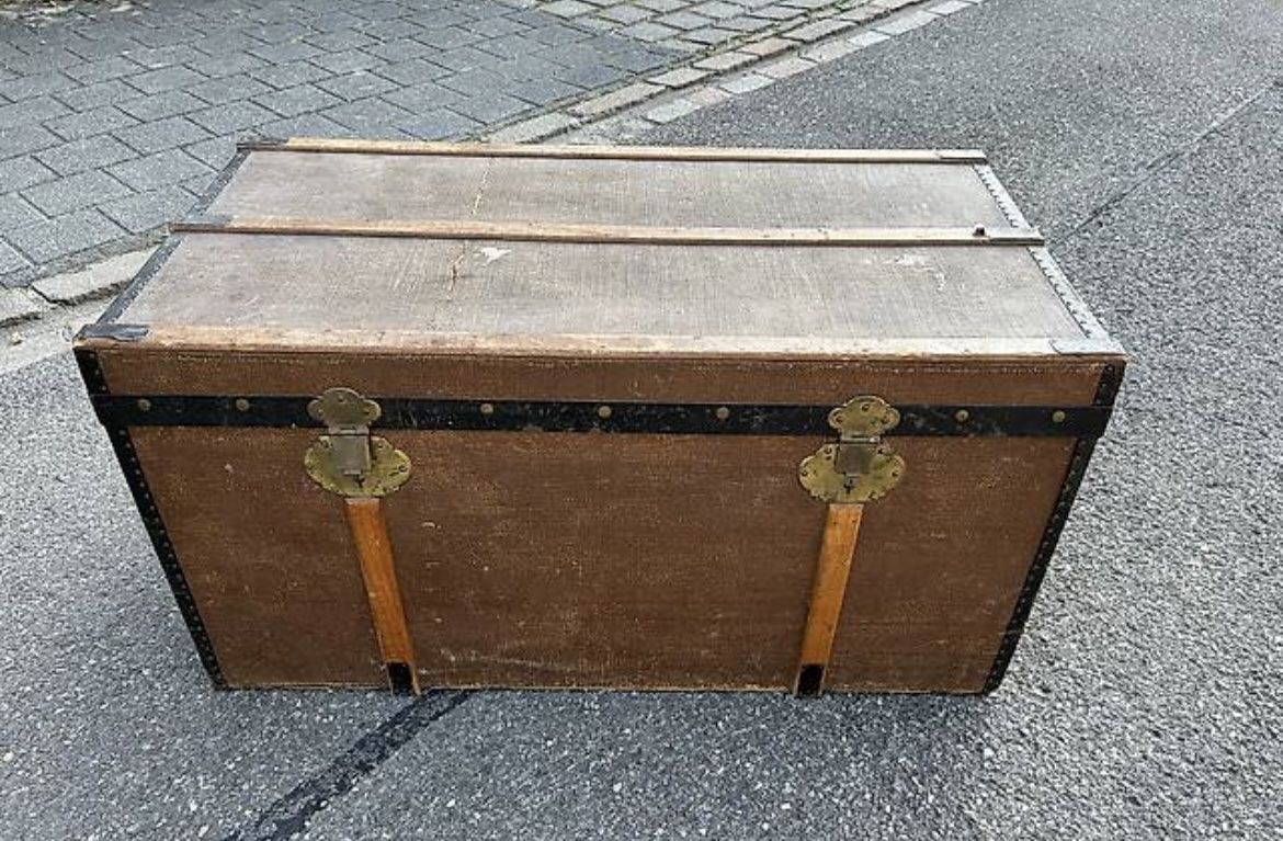 Valigie: Überseekoffer – Usato da Wettingen venduto da Trini16 1