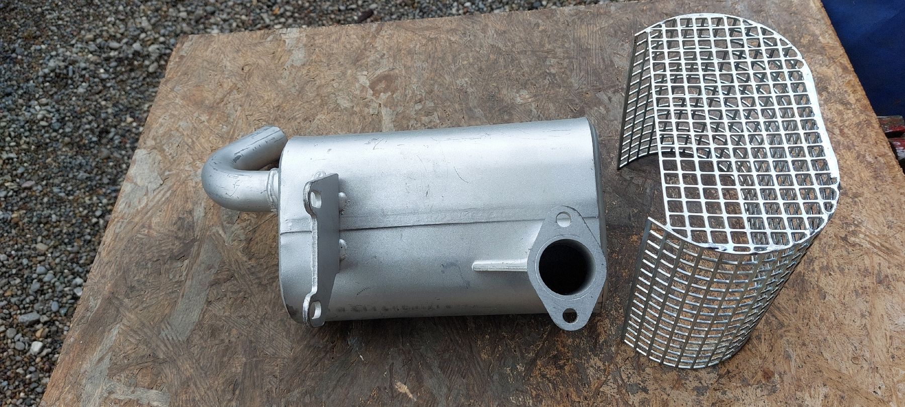 Sistemi di scarico: Auspufftopf zu Hatz Motor – Nuovo (secondo la descrizione) da pfyn venduto da Hbagger3