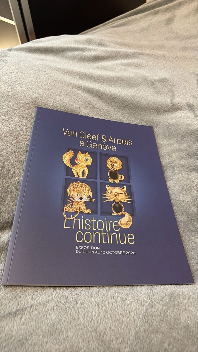 Riviste & Magazine: Van Cleef & Arpels Livre Exposition L'histoire continue – Nuovo e nell'imballaggio originale da Chêne-Bourg venduto da and_66gg