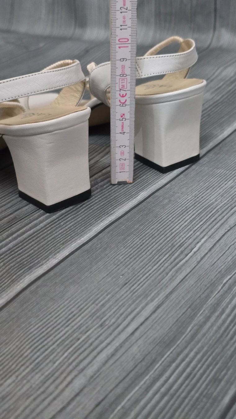 Scarpe da donna: ​💞 La Strada Square Toe Sandaletten - 37 - mit Blockabsatz – Usato da Thalwil venduto da VitaMini 5