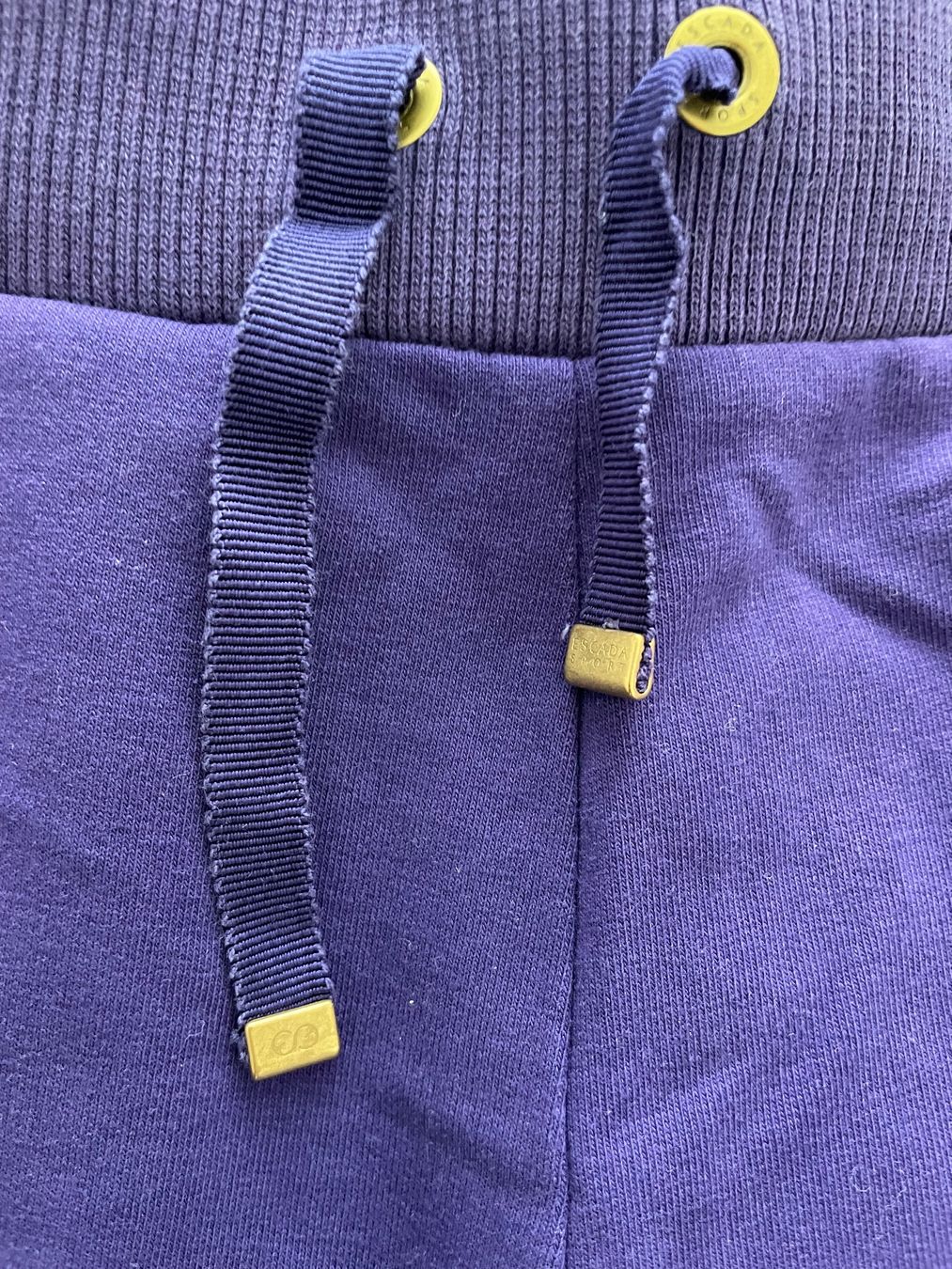 Escada Pantaloni: Hose von ESCADA SPORT – Usato da Neuwilen venduto da bobbel01 2