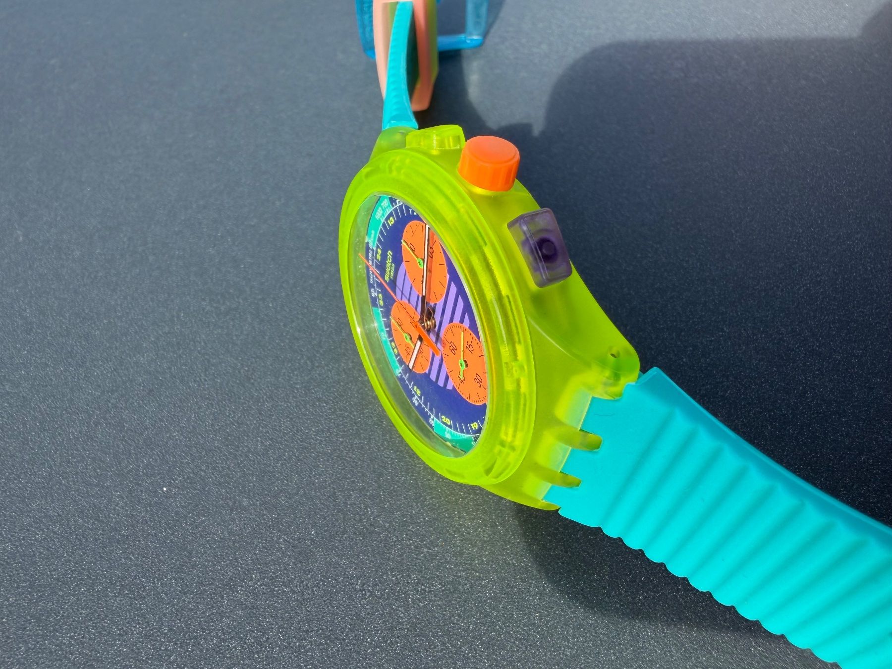 Swatch Orologi: SWATCH NEON WAVE – Usato da Wallisellen venduto da m_p_sl9d 2