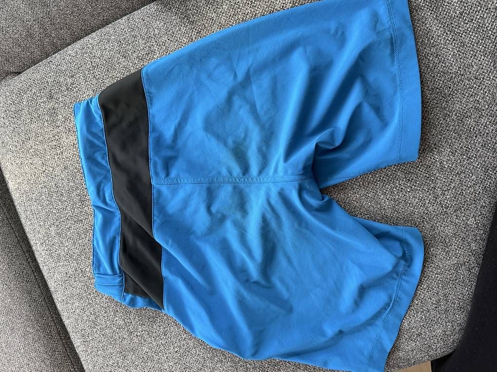 Pantaloni: Velohose Stoke 140 – Usato da Bonaduz venduto da aye_qh6g 1