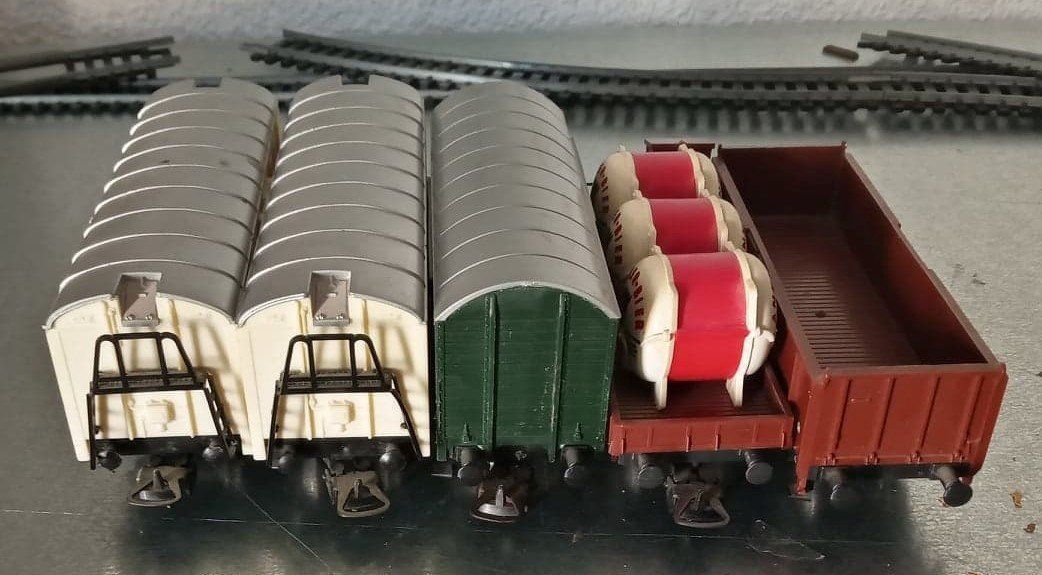 Lima Modelleisenbahnen: LIMA Wagons 5 x - transports marchandises - SBB CFF – Gebraucht aus Le Locle von PereiraHugo 2
